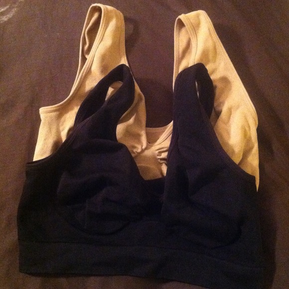 Stretchy, smoothing sports bras 2pk
