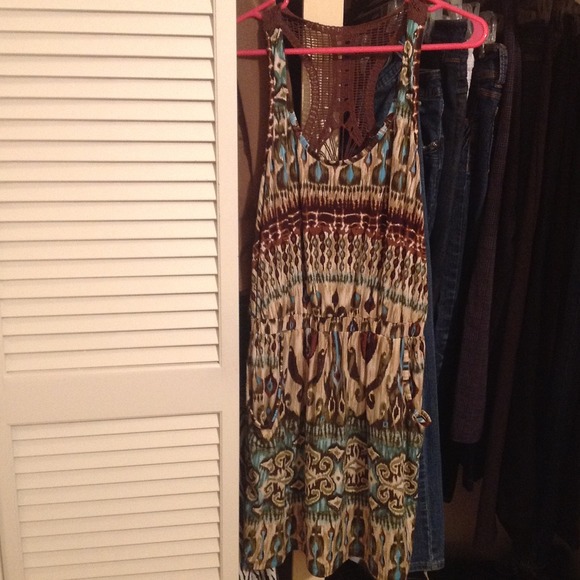 Beautiful dress!