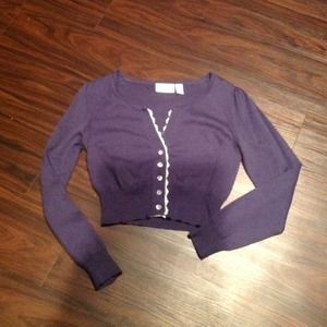 Cute cropped sweater