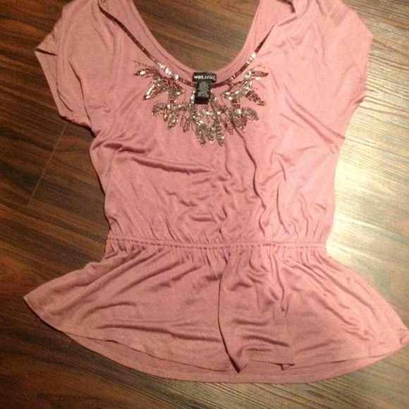 Beautiful new top.