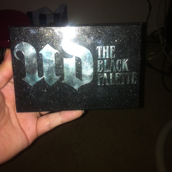 Urban decay black palette