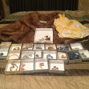 Vintage bundle for lauralweis1