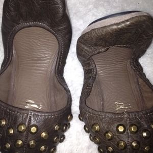 Juicy brown studded ballet flats