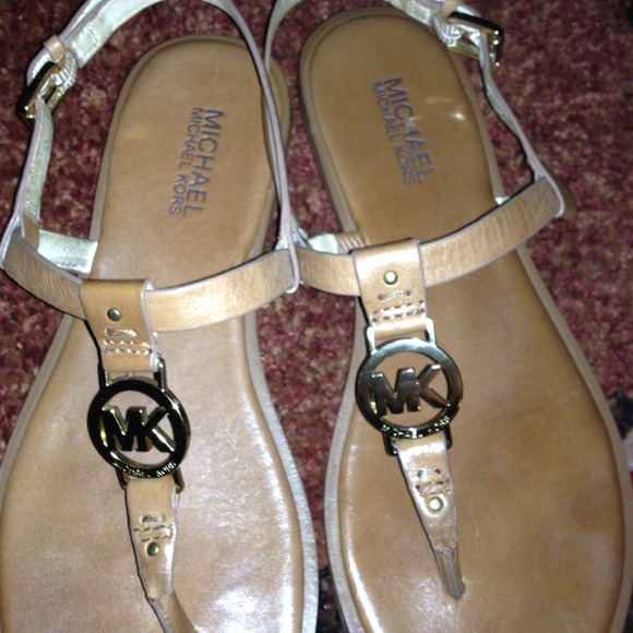 Mk slip sandal