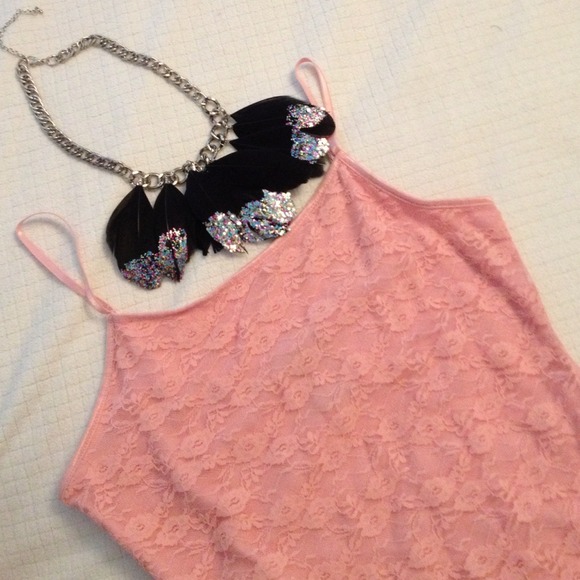 Feather statement necklace