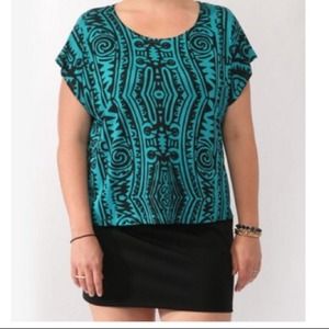 tribal top