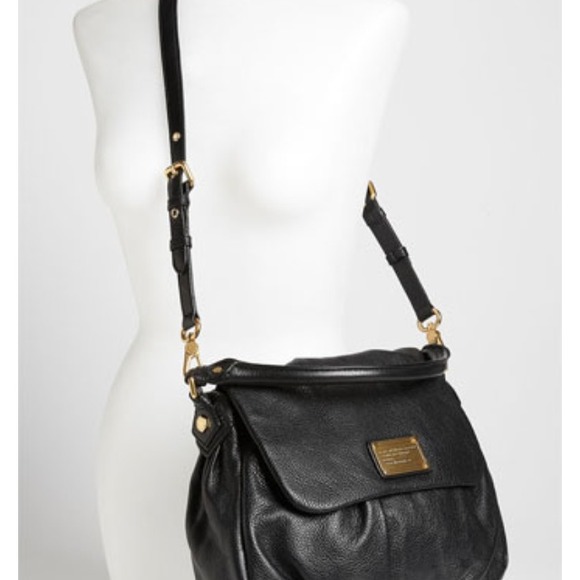 Like new Marc Jacobs black little ukita. - Picture 2 of 4