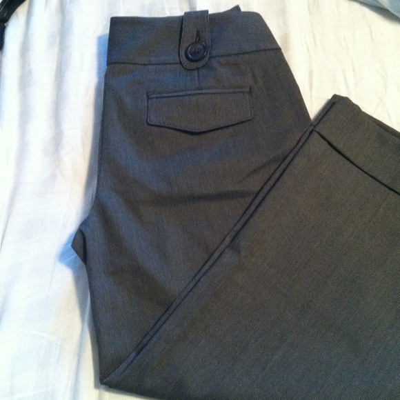 🎉Sold🎉Express Capri Editor - Picture 2 of 3