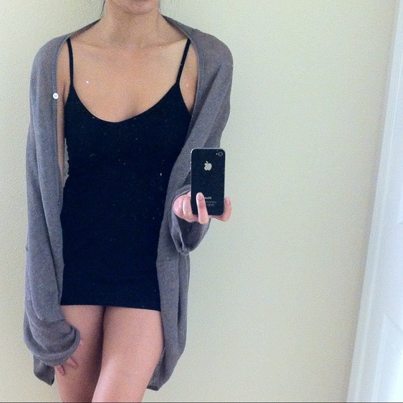 Line Sweaters - RESERVED. Line Thin Cardigan.