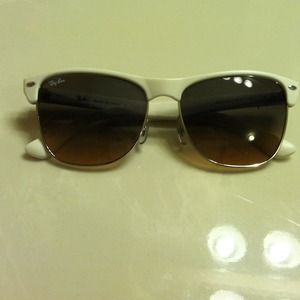 Ray Bans Highstreet in white/silver trim