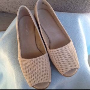 Aerosoles Peep Toe Neutral Sz 6