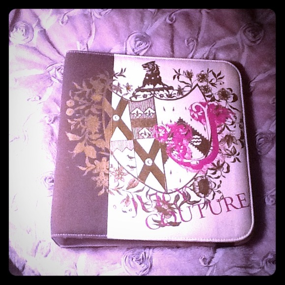 New Juicy Couture 3 ring Binder! With 5 Folders!