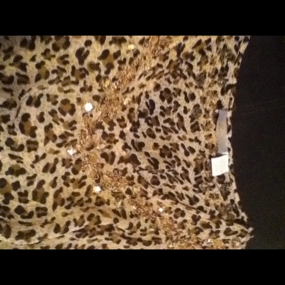 Leopard top with drawstring - Picture 3 of 3