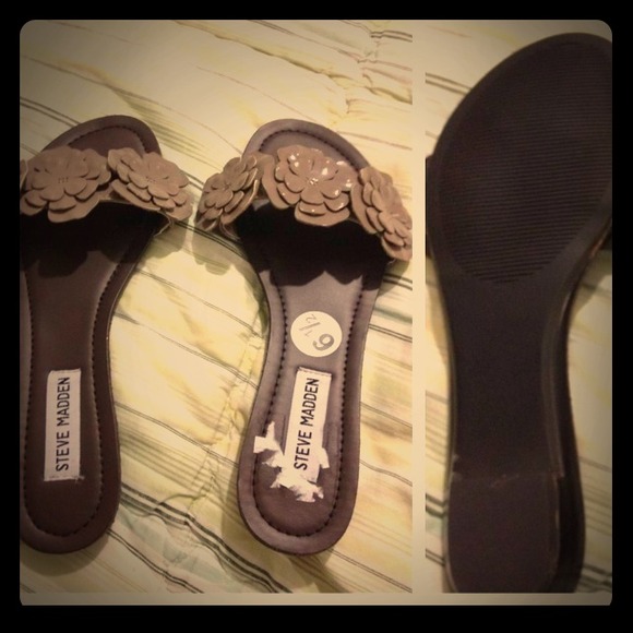***Sold***Steve Madden sandals size 6.5