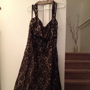 Size 16 cocktail dress black lace formal