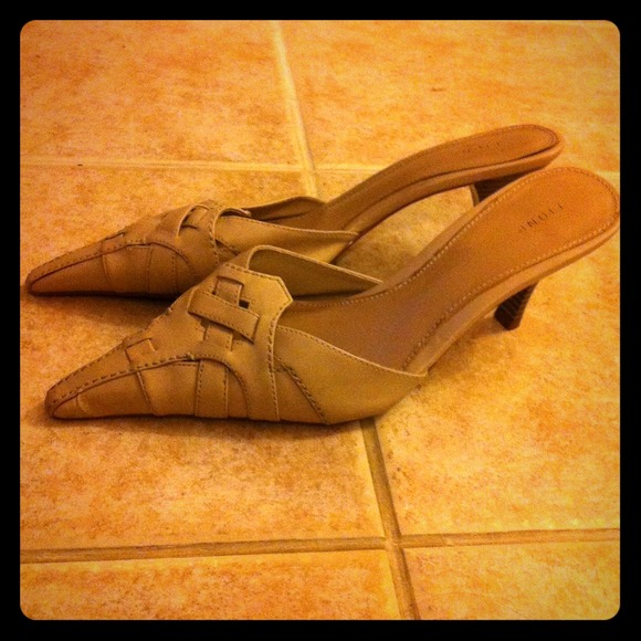 Light tan mules. Great pointed toe.