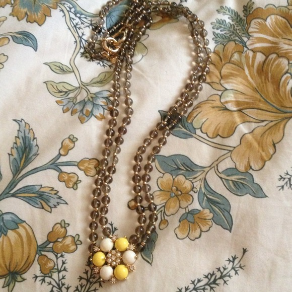 Fun JCrew necklace great for any occasion!