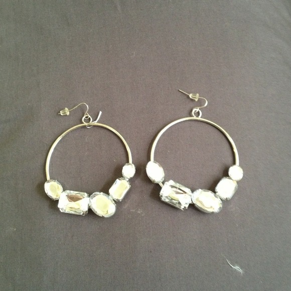 🎁Silver hoop gem earrings