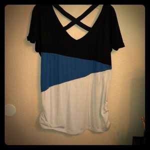 1XL color block top