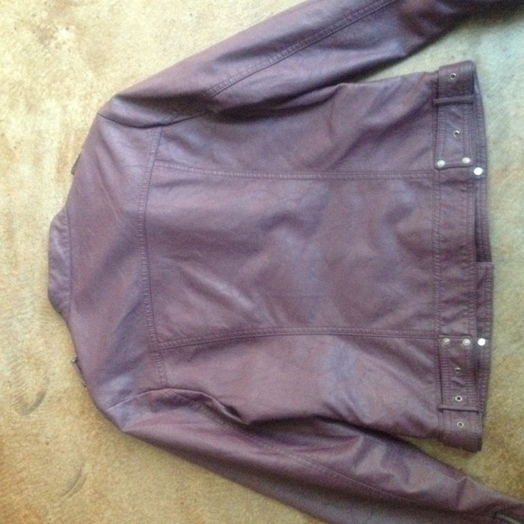 *SOLD* Buffalo Jacket - Picture 3 of 4