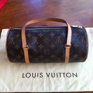 Louis Vuitton papillon 26 Authentic