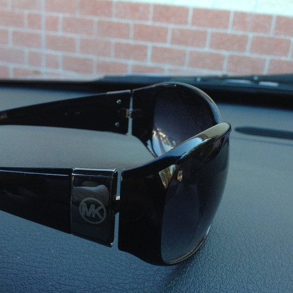 Michael Kors Accessories - Black Michael Kors shades for women.