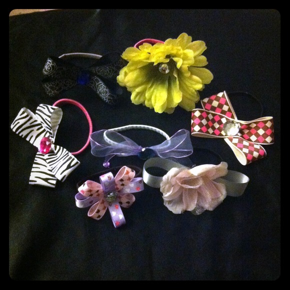 OFFERS! Cleaning out inventory! Couture ponytails