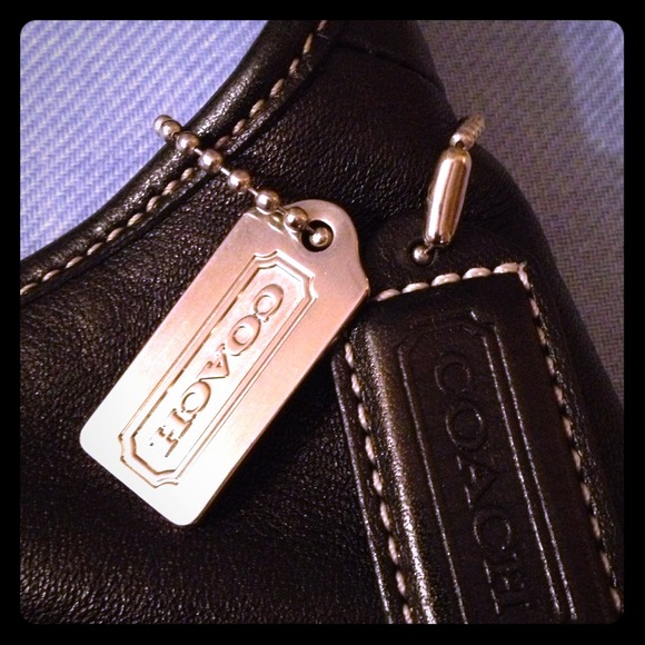 🎉COACH 🎉 Black leather hobo style purse