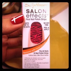 Sally Hansen Salon Effects Nail Polish Strips