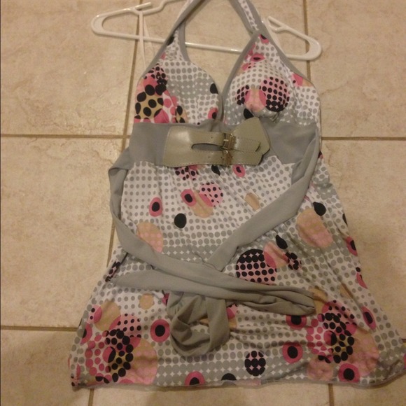 Dressy halter