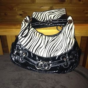 WILSON PURSE/WRISTLET & COACH PURSE SOLD ANGIE608