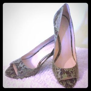 Brand new Enzo Angiolini high heel