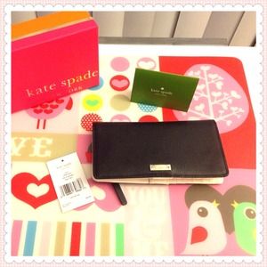 *for lindy98* Kate Spade Stacy wallet