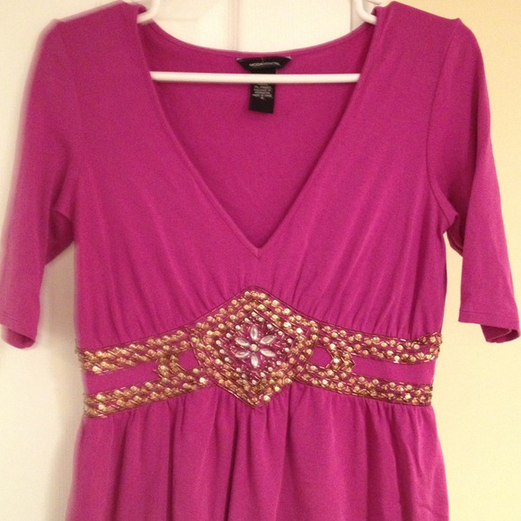Magenta 3/4 sleeve blouse with embellishment