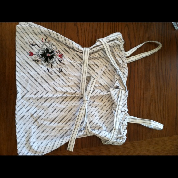 To the Max! Wrap Shirt - Picture 1 of 4