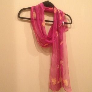 Salvatore Ferragamo Benga Gancini Scarf