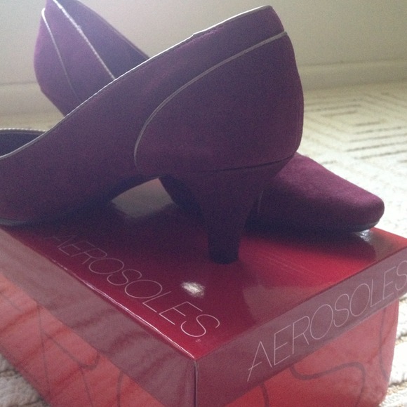 Shoes - Picture 2 of 3