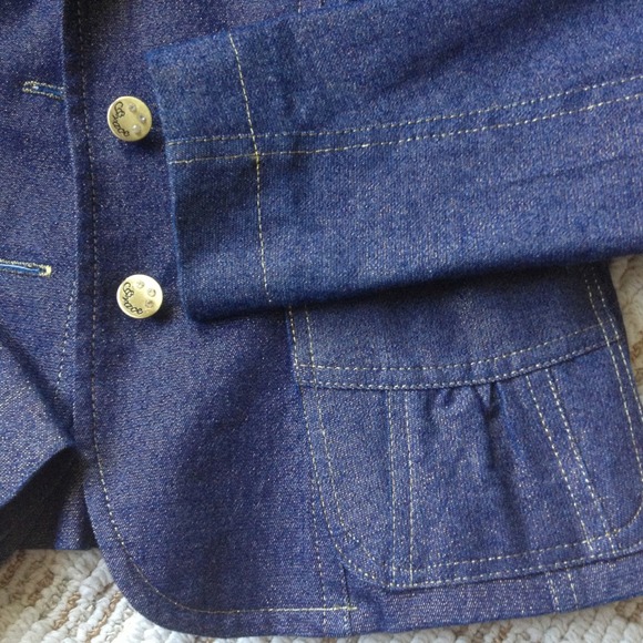 Jacket - Picture 2 of 3