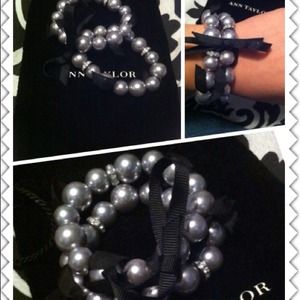 ⬇ reduced New w dust bag dark pearl double banded