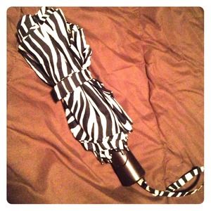 Ann Taylor zebra umbrella