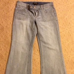 🎯REDUCED🎯 White House Black Market flare jeans