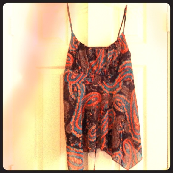 Turquoise and brown tank.