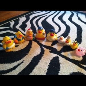 Rubber duckies! 💙