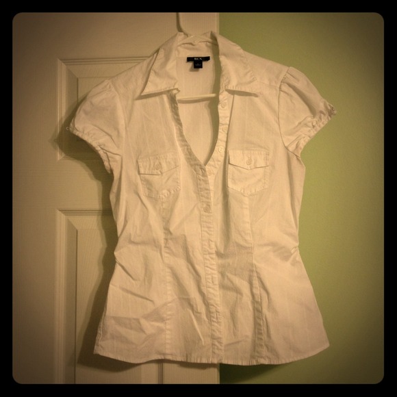 White button up short-sleeved blouse
