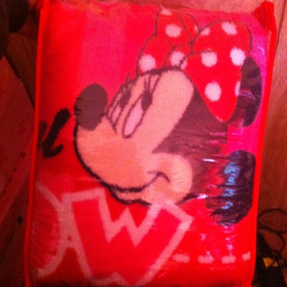 Minnie mouse Throw blanket twin size very soft - Picture 2 of 2