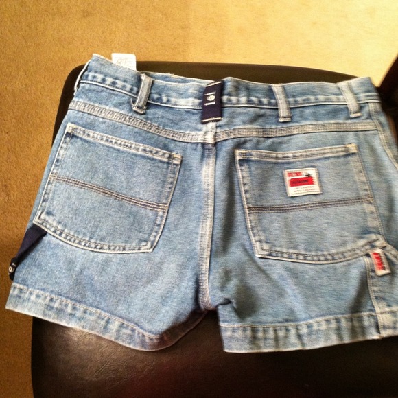 Shorts - Picture 2 of 2