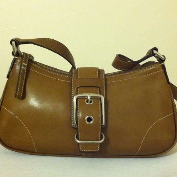 💢SOLD IN BUNDLE💢👜Coach Shoulder Bag👜