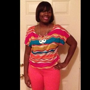 Tops - Pretty shirt Tops - Pretty shirt