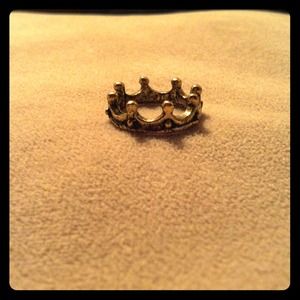 Brand new! Bronze crown ring
