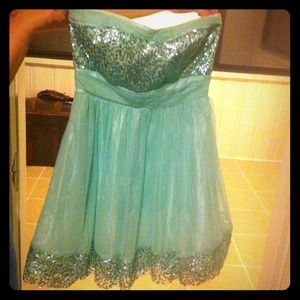 Delia's. Size 9. Worn once.